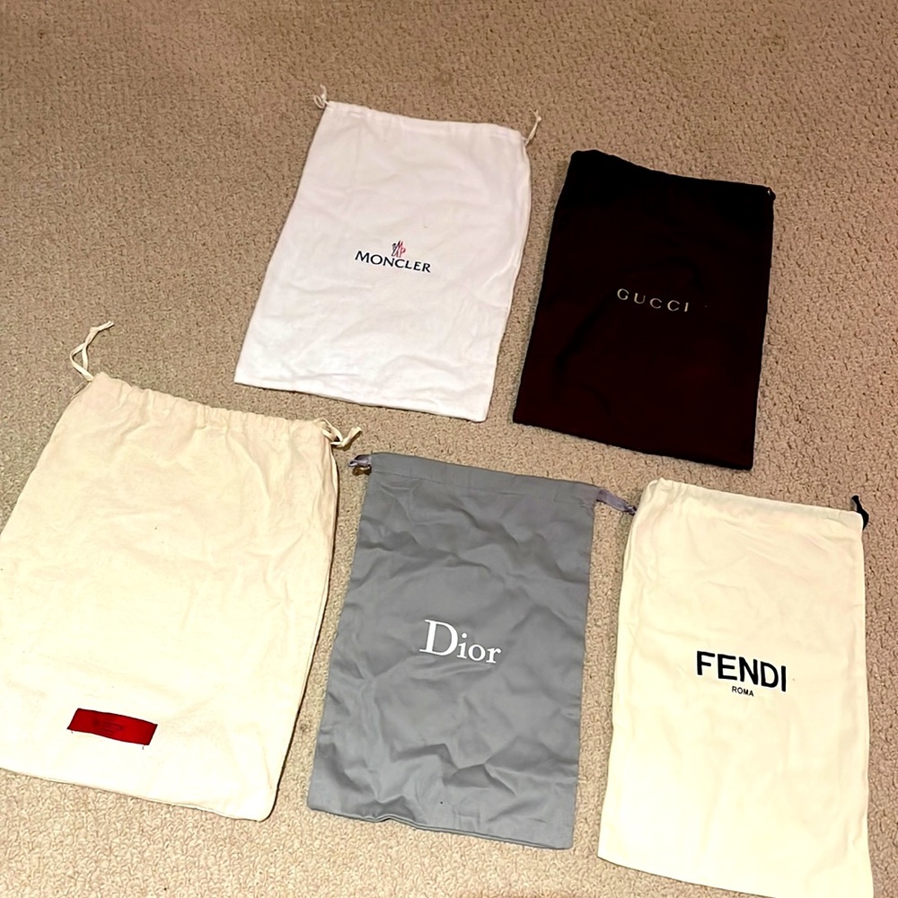 5 Authentic Brands Dustbags!